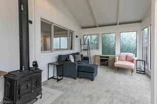 10 Lincoln Ave, Lambertville, NJ 08530 - Photo 21