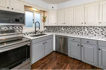 10 Lincoln Ave, Lambertville, NJ 08530 - Photo 11