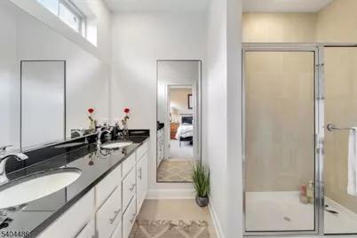 7 Ambrosia Ct, Livingston, NJ 07039 - Photo 23