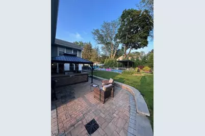 2 Holderith Rd, West Caldwell Twp., NJ 07006 - Photo 5