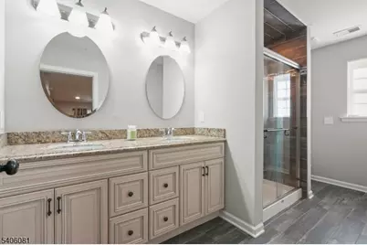 1718 W 4th St, Piscataway Township, NJ 08854 - Photo 9