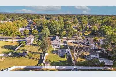 1718 W 4th St, Piscataway Township, NJ 08854 - Photo 3