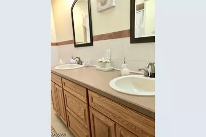 155 Prescott Ave, Hawthorne, NJ 07506 - Photo 9