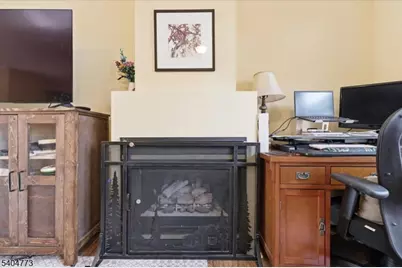 349 Bloomfield Ave #117, Verona Twp., NJ 07044 - Photo 5