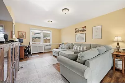 349 Bloomfield Ave #117, Verona Twp., NJ 07044 - Photo 3