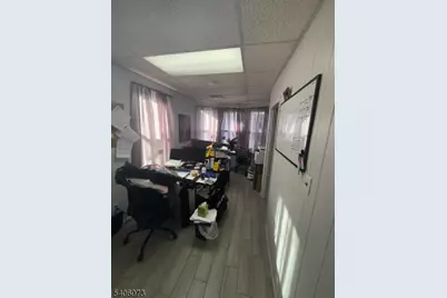 422 Lafayette Ave, Hawthorne, NJ 07506 - Photo 11