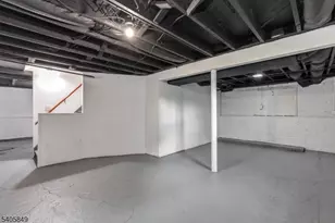 81 Hutchinson St, Clark Township, NJ 07066 - Photo 29