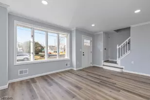 81 Hutchinson St, Clark Township, NJ 07066 - Photo 5