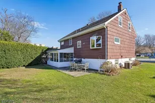 18 Roy Ct, Clifton, NJ 07012 - Photo 29