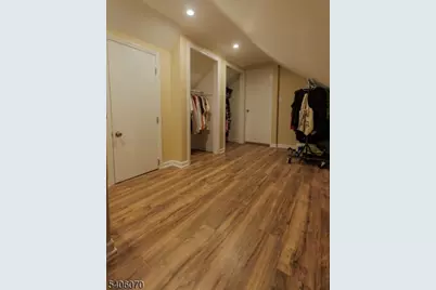 264 W Colfax Ave, Roselle Park, NJ 07204 - Photo 17