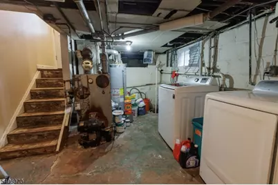 264 W Colfax Ave, Roselle Park, NJ 07204 - Photo 21