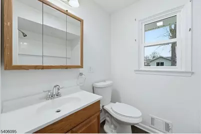 46 Glenwood Ave, Parsippany, NJ 07034 - Photo 11