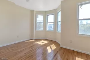383 Central Ave, Newark, NJ 07103 - Photo 13