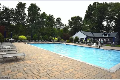 47 Edgefield Dr, Parsippany, NJ 07950 - Photo 35