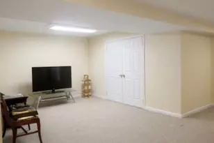 138 Levinberg Ln, Wayne, NJ 07470 - Photo 15