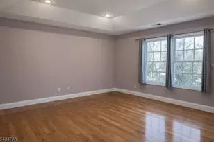 138 Levinberg Ln, Wayne, NJ 07470 - Photo 11