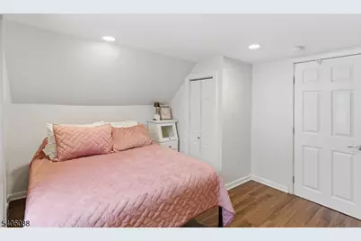 44 Kaywin Ave, Hawthorne, NJ 07506 - Photo 17