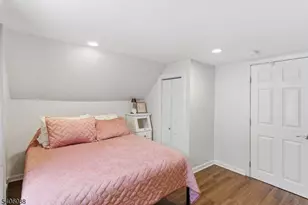 44 Kaywin Ave, Hawthorne, NJ 07506 - Photo 17