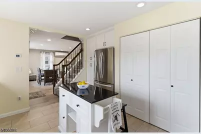 44 Kaywin Ave, Hawthorne, NJ 07506 - Photo 7