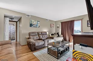 1300 Rock Ave, North Plainfield, NJ 07060 - Photo 13