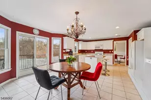 185 Summit Ave, Pompton Lakes, NJ 07442 - Photo 7