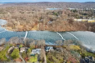 185 Summit Ave, Pompton Lakes, NJ 07442 - Photo 3