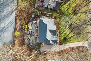 185 Summit Ave, Pompton Lakes, NJ 07442 - Photo 33