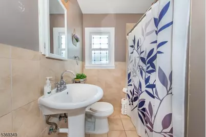 88 Ozone Ave, Cedar Grove, NJ 07009 - Photo 19