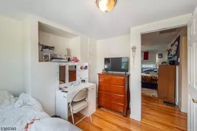 88 Ozone Ave, Cedar Grove, NJ 07009 - Photo 15