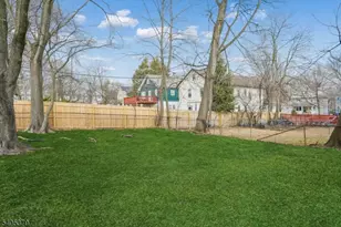 116 Maple Ave, Montclair, NJ 07042 - Photo 25