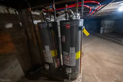 182 Summer Ave, Newark, NJ 07104 - Photo 13