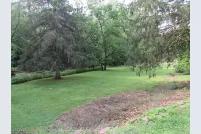 275B Creek Rd, Alexandria Township, NJ 08825 - Photo 19