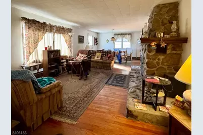 75 Rutherford Dr, White Township, NJ 07823 - Photo 9