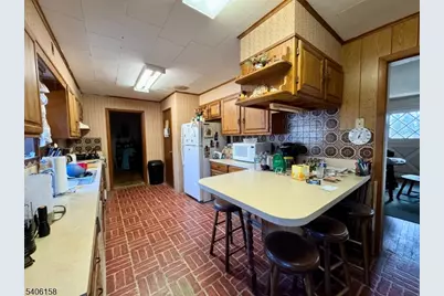 75 Rutherford Dr, White Township, NJ 07823 - Photo 5