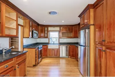 1387 Valley Rd, Long Hill Township, NJ 07980 - Photo 5