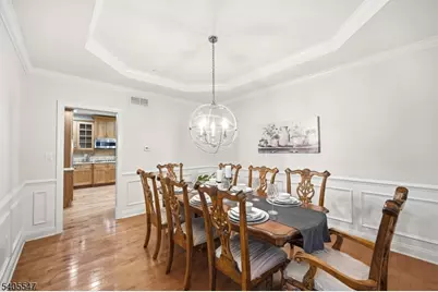 8 Woodstone Circle, Millburn, NJ 07078 - Photo 25