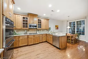 8 Woodstone Cir, Millburn, NJ 07078 - Photo 21