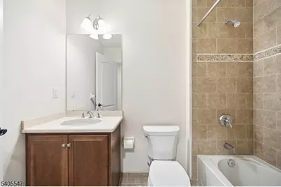 8 Woodstone Circle, Millburn, NJ 07078 - Photo 43