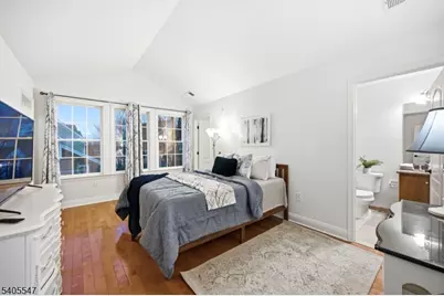 8 Woodstone Circle, Millburn, NJ 07078 - Photo 35