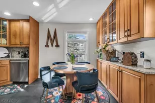 33 Cornell Dr, Clark Township, NJ 07066 - Photo 15