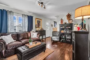 33 Cornell Dr, Clark Township, NJ 07066 - Photo 9