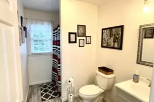 33 Cornell Dr, Clark Township, NJ 07066 - Photo 5