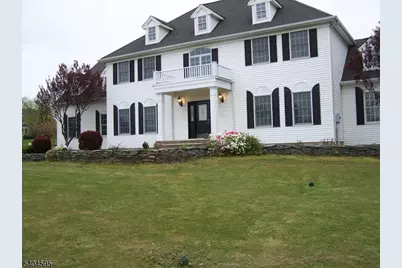 20 Northwood Dr, Alexandria Township, NJ 08867 - Photo 1