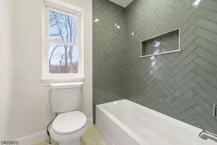 100 Louis St, Hanover Township, NJ 07981 - Photo 37