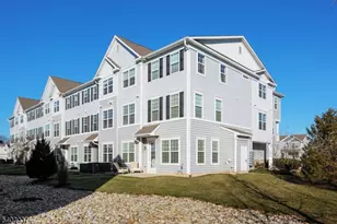 11A Passe Ct, Hillsborough Township, NJ 08844 - Photo 3