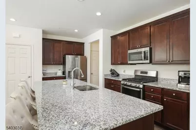 11A Passe Ct, Hillsborough Township, NJ 08844 - Photo 5