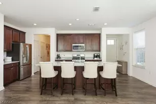 11A Passe Ct, Hillsborough Township, NJ 08844 - Photo 7