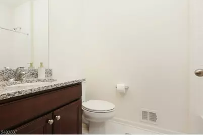 11A Passe Ct, Hillsborough Township, NJ 08844 - Photo 19