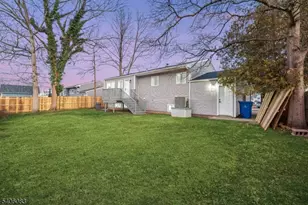 139 Lee Dr, Middlesex, NJ 08846 - Photo 35