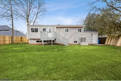 139 Lee Dr, Middlesex, NJ 08846 - Photo 39